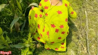 Chhoti lulli sucking aur deep lip kiss ka video
