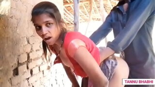 Desi Indian escort babe fucked with client in doggy style
