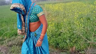 Rani ki pyasi chut ki khujli mitai