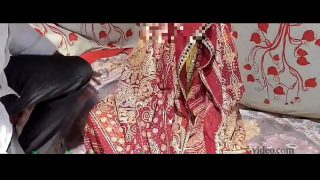 Supervisor ne big boobs desi aunty ki chut mari