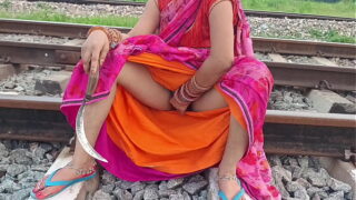 Telugu Village Wife Fucking Pussy By Lover In Outdoor Porn video