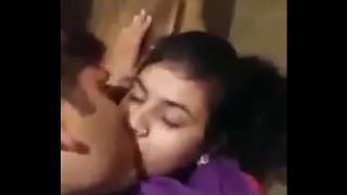छोटी बहन अनु की घर में चुदाई किया