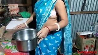 छिनाल बुआ की मस्त चुदाई कर के वीर्य छोड़ा