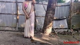 पाँव उठा के चुदी देसी गर्लफ्रेंड